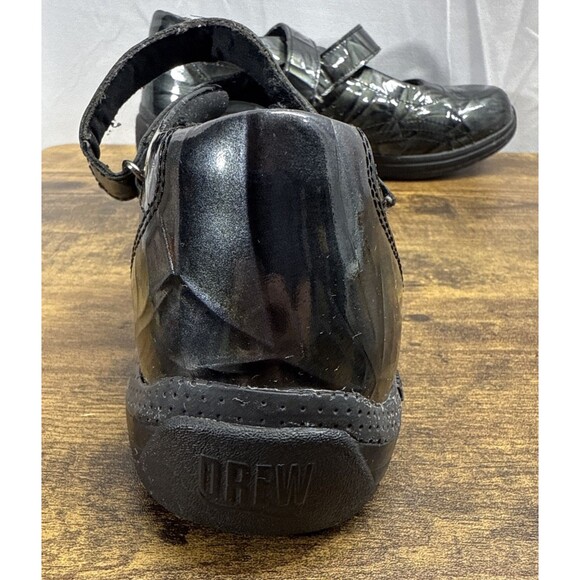 Drew P221 Last Womens 7M Mary Jane Silver Black Mix Patent Leather Comfort Shoe - Picture 5 of 16